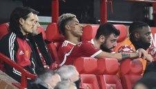 Ман Юнайтед гони днес 300 победи като гост