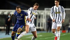 И Челси поиска халф на Юве