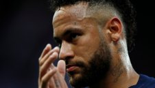 ПСЖ с оферта към Барселона за сделка за Неймар