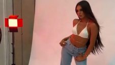 Играч на Левски заби фолкпевица + СНИМКИ