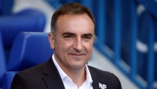 Суонси си намери мениджър