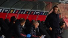 Флик: Байерн прави много грешки, но пък печели