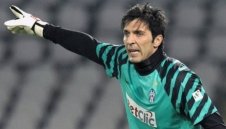 Буфон: Оставам в Юве до живот!