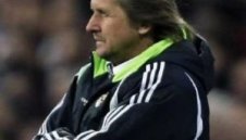 Шустер все пак остава в Реал