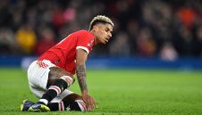 Феновете на Юнайтед бесни на Рашфорд