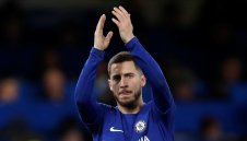 Азар недоволен от ролята си