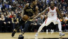 Торонто приземи Ракетите и спря победната им серия