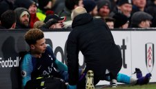 В Тотнъм треперят за Деле Али след драмата с Фулъм