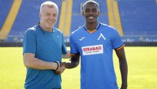 Ще има ли служебна победа за ЦСКА ? БФС праща Левски на ФИФА