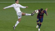 Роналдо и Алвеш си поговориха по мъжки