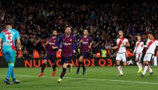 Барса пак усети жилото на "пчеличките", но запази аванса от 7 точки на върха + ВИДЕО