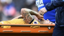 Неприятности пред Тотнъм и Почетино, Тоби се контузи лошо