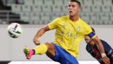 Уникален гол: Роналдо къса мрежи, гони кота 1000 + ВИДЕО