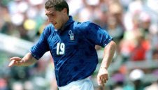 Легенда на Милан ще уважи Стоичков за юбилея му