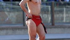 Топ 10 на най-коравите футболисти, играли на Световно (ВИДЕО)