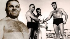 Излезе от печат книга за Дан Колов