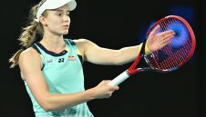 Шампионката Рибакина е аут от Australian Open