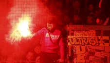 Борусия прие наказанието си - Жълтата стена става сива