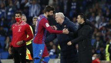 Шави каза защо Пике спря с футбола