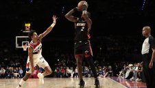 Скандал в НБА! Арестуваха звезда на Маями и треньора на Портланд за залагания