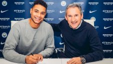 ОФИЦИАЛНО: Манчестър Сити привлече един от най-талантливите американски вратари