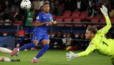 Мачовете по телевизията днес, 10 октомври 