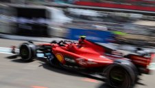 Червена радост! Льоклер донесе полпозиция на Ферари в Баку 
