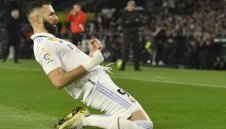 Реал Мадрид ще мачка Барса и Ливърпул с Бензема