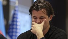 Магнус Карлсен вече го играе и врачка