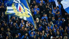 Левски благодари на феновете си