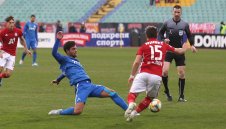 Проблеми на "Герена": Левски окуця за Черно море