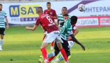 Локо София и Черно море в битка за златни 3 точки