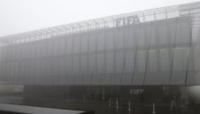 Бивш шеф на ФИФА отиде от болницата в затвора