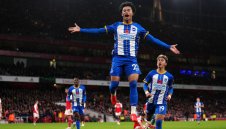 Чайките летят високо! Брайтън удари Арсенал с 3:1 насред "Емиратс"