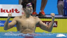 Сун Ян попълни колекцията със световна титла на 200 метра свободен стил