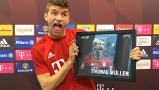 Мюлер: Нямам шанс за Златната топка