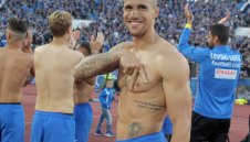 Обертан разкри дали остава в Левски