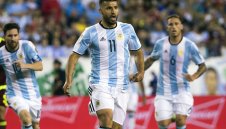 Кун също намекна за отказване: И други ще последват Меси