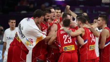 Сърбите не оставиха шансове на Скуадрата