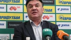 Всичко в БФС е фарс, а Боби Михайлов е страхливец