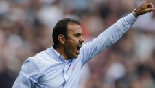 Изпадналият Щутгарт назначи треньор и изгони директор 