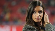 Нежната половинка на Касияс налита на колеги