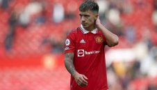 Английските клубове режат Аржентина за националите