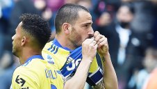 С два гола Бонучи измъкна Юве срещу последния 