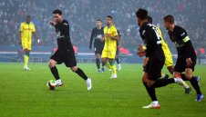 Лео Меси започна да вкарва и във Франция