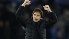 Конте замазва: Диего е контузен