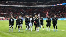 Вратарят на Шалке отказва на Байерн заради Нойер