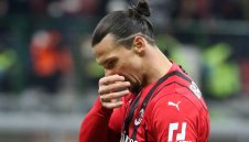 И той е човек: Ибра плаче за умиращ приятел + ВИДЕО