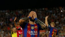 Видал решен да се бори за мястото си в Барса