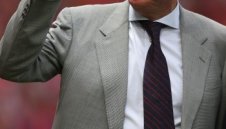 Сър Алекс беснее след контузията на Чичарито
